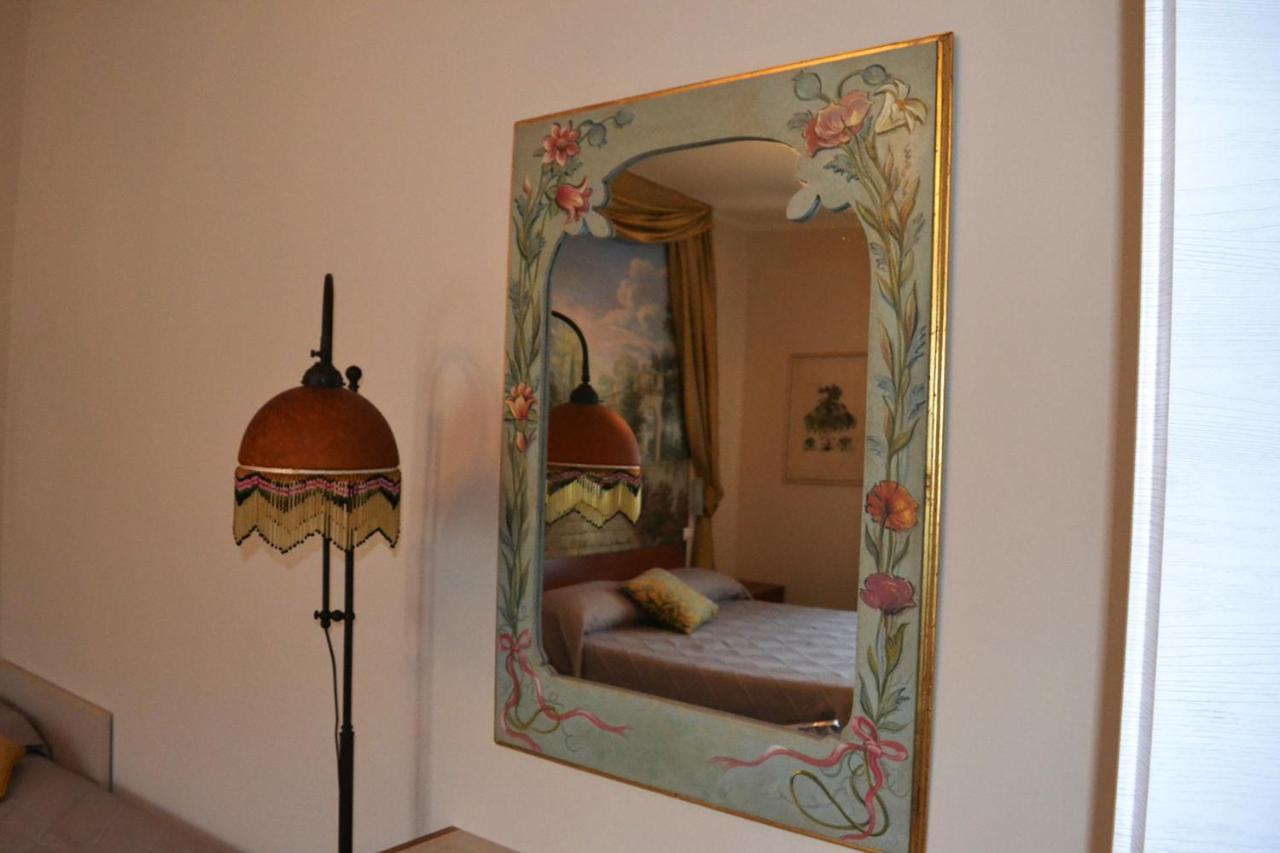Bed and Breakfast Riflessi D'Arte Провальо-д'Изео Экстерьер фото