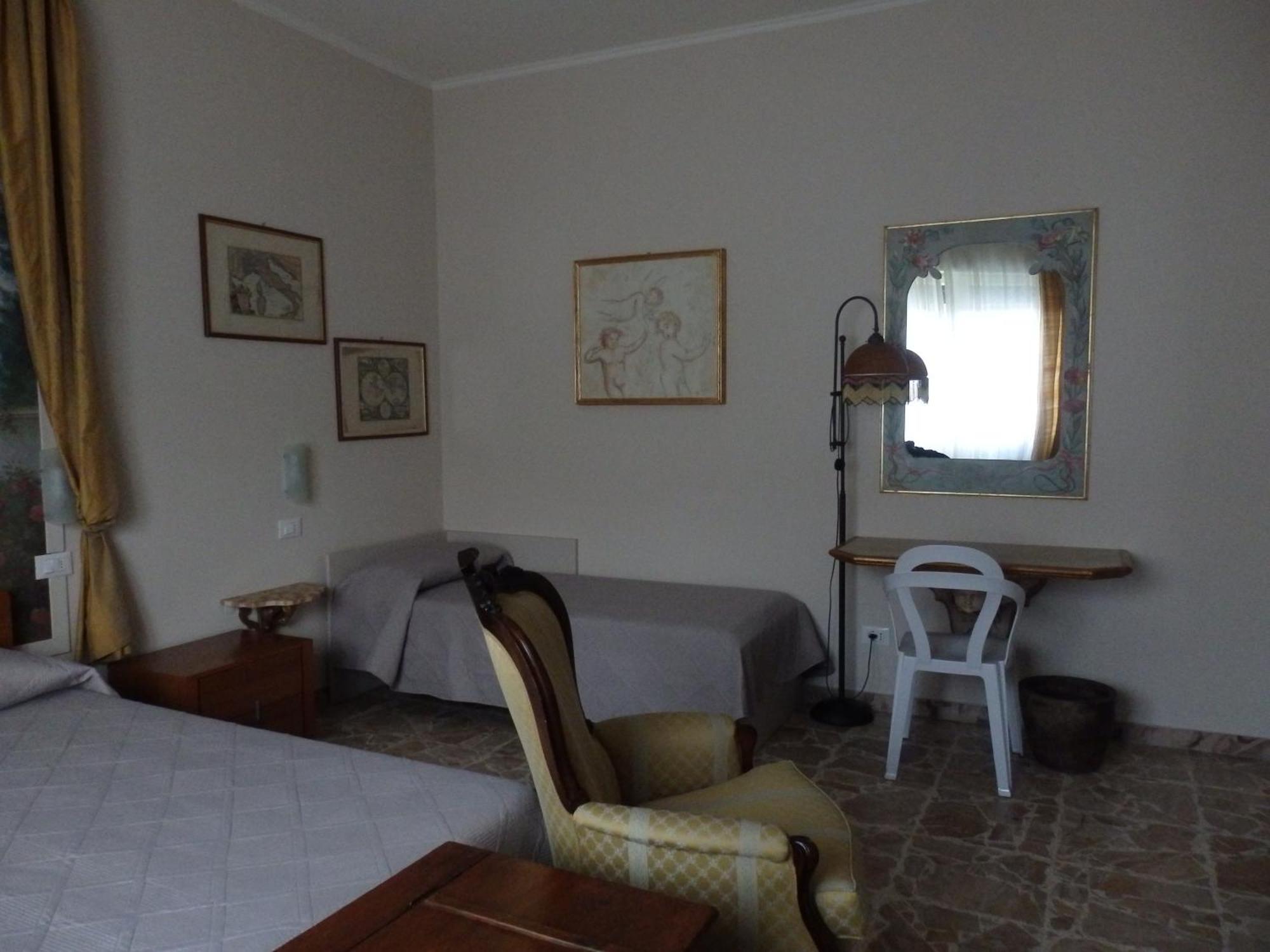 Bed and Breakfast Riflessi D'Arte Провальо-д'Изео Экстерьер фото